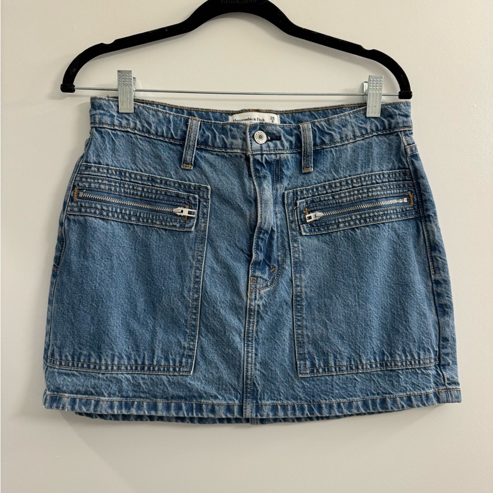 Abercrombie & Fitch Blue and Gold Cargo Mini Skirt